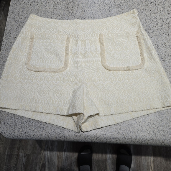 Anthropologie Moon River Shorts Size Medium - Picture 1 of 3